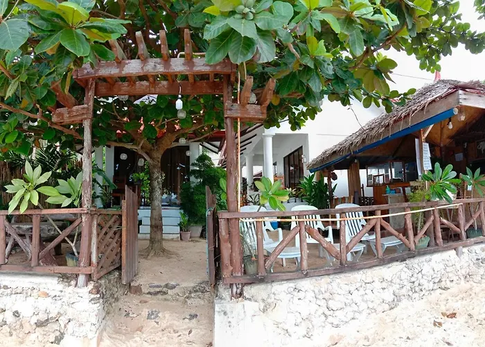 Corong Beach Resort El Nido