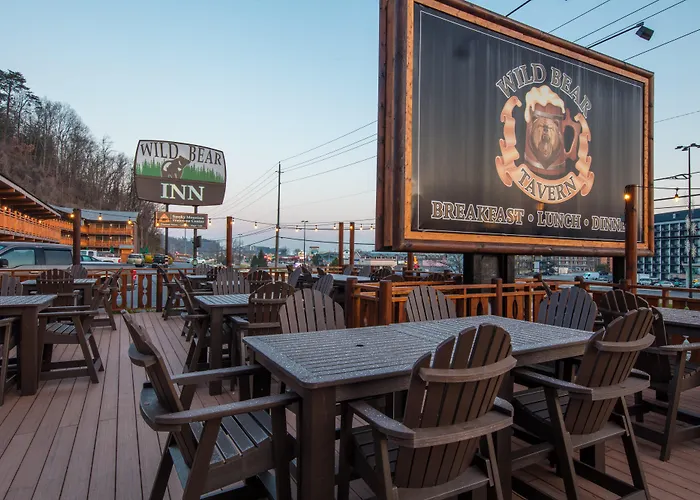 Wild Bear Inn Pigeon Forge