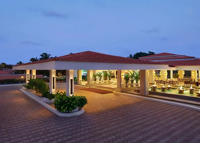 Holiday Inn Resort Goa By Ihg Cavelossim