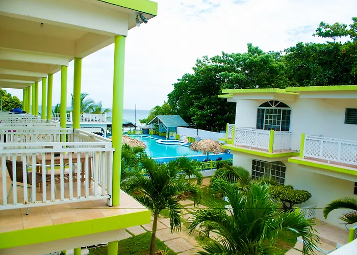 Fun Holiday Beach Resort Negril