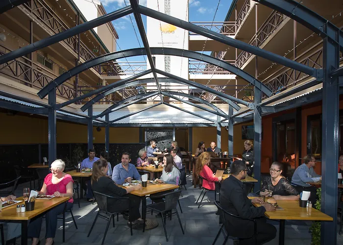 Stay At Alice Springs Hotel