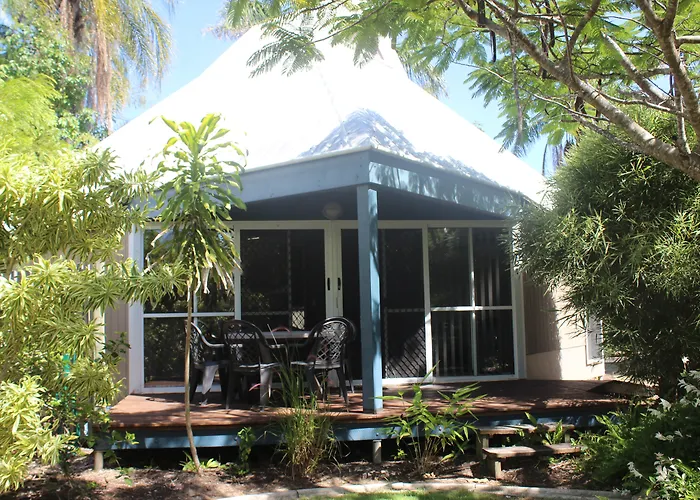 Kellys Beach Resort Bargara