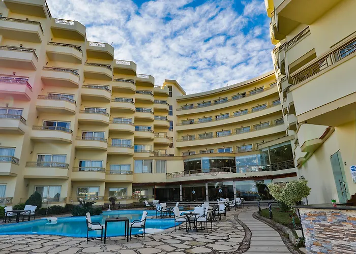 Magic Beach Hotel Hurghada