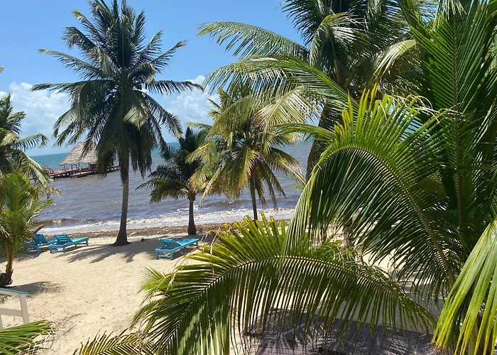 Tranquility Beach Suites Placencia