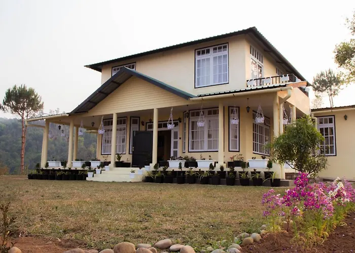 The Arcadia Pool And Villa - Umroi Shillong