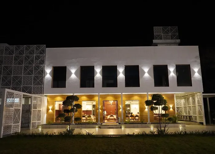 Bindiga Peak Resorts Chikmagalur