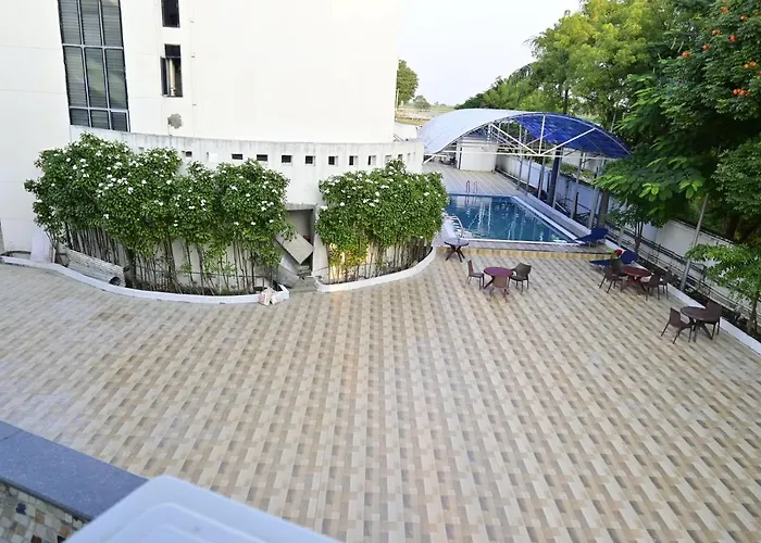 Sapphero Resorts Shirdi