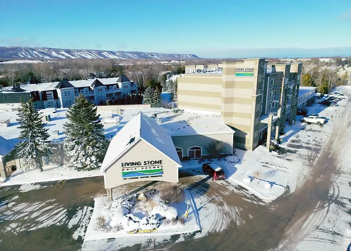 Living Stone Golf Resort Collingwood