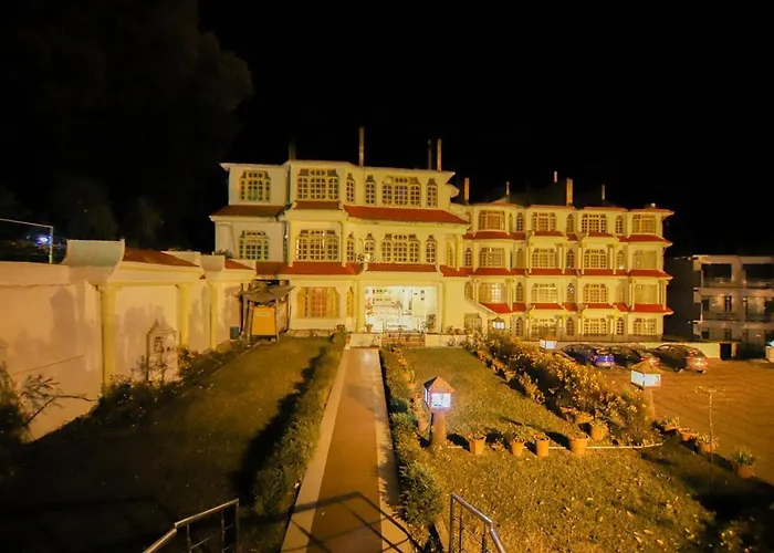 Royal Palace Resort Bhagsunag Dharamshala