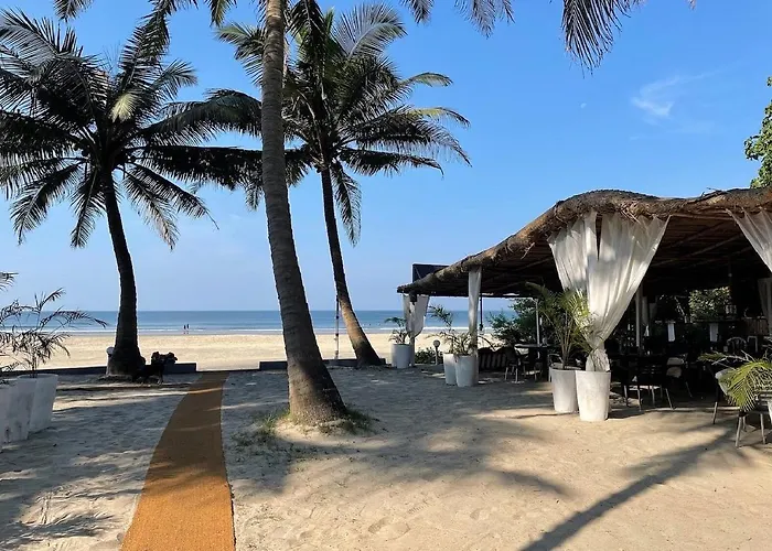 Mamagoa Beach Resort Mandrem