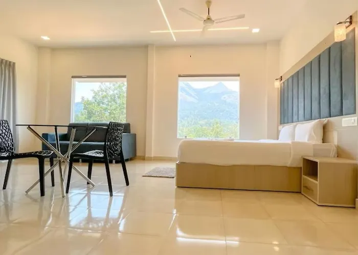 Dazzle Mount Resort Kalpetta