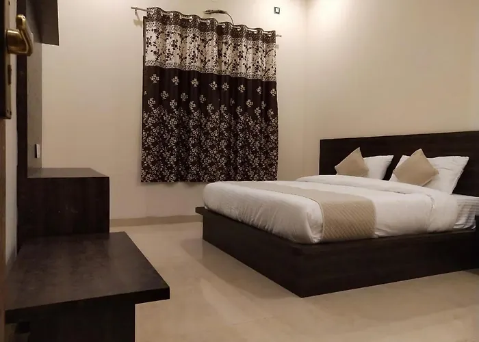 Red Berry Resort Pushkar