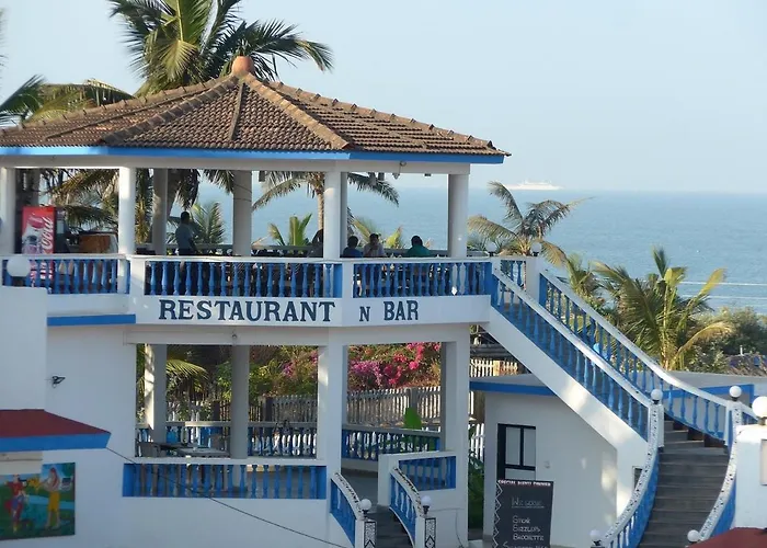 Qees Empire Beach Resort Calangute