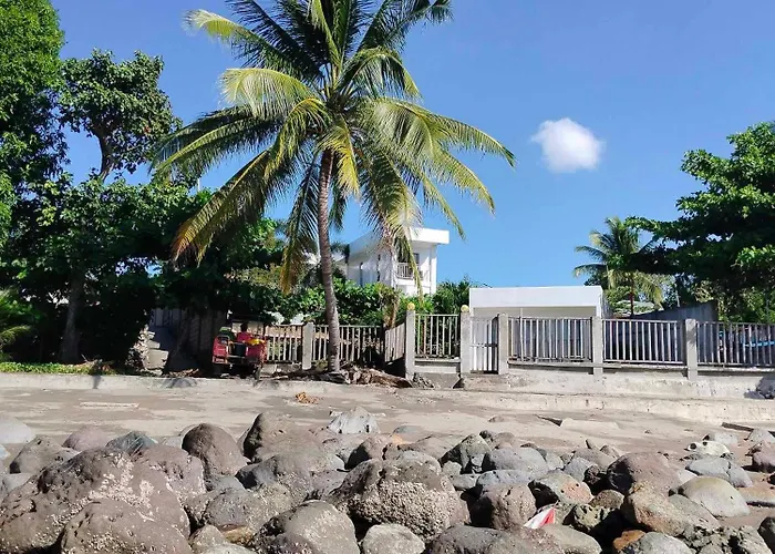 A Villas Resort & Restaurant Zamboanguita 