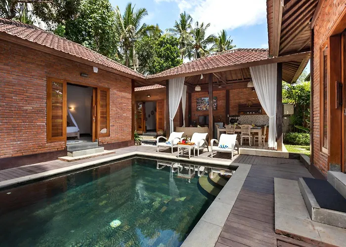 Ubud Raya Villa