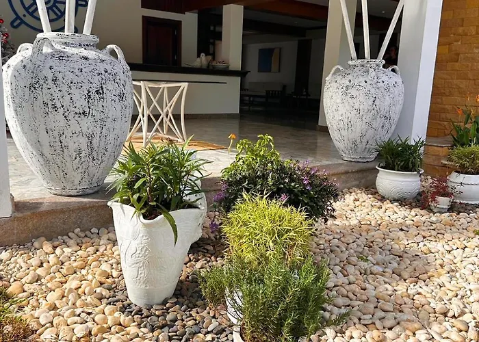 Ocean Pie Phuket - Adult Only Hotel Rawai