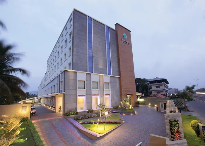 Distrikt 9 Hotel Palakkad