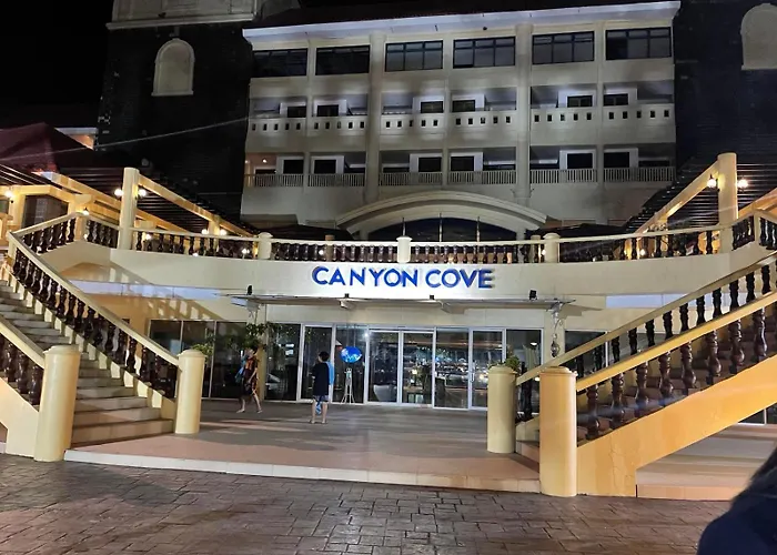 Canyon Cove Hotel And Spa Nasugbu