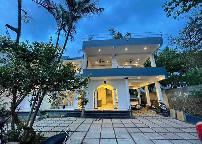 Garden Bay Resort Varkala