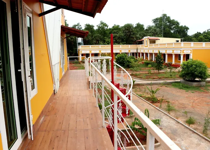 Auro Sunrise Resort Auroville