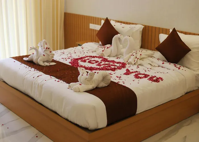 Seeheim Resorts Athirappilly