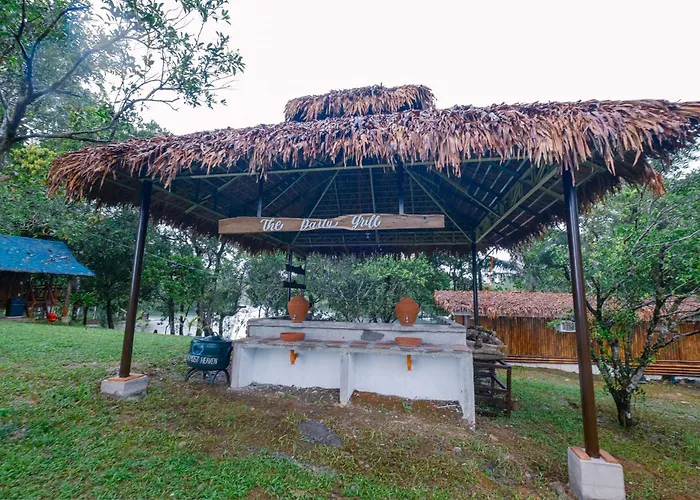 Almost Heaven Lake Resort By Cocotel Cavinti
