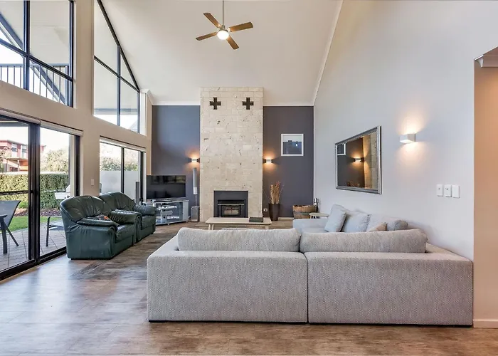 Regency Beach Club Dunsborough