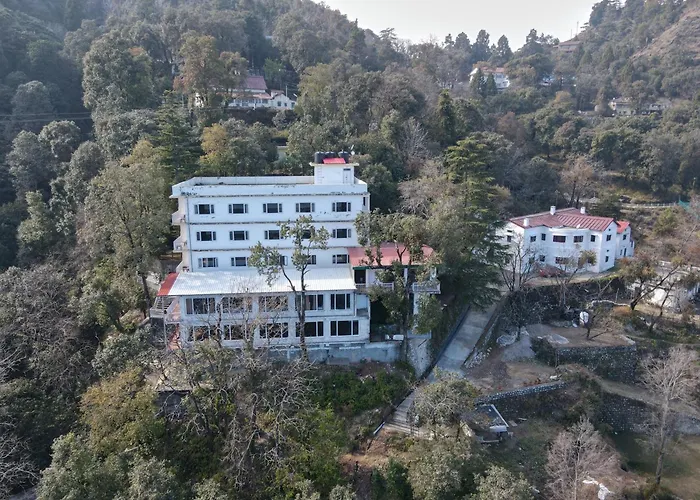 The Mountain Quail Hotel Mussoorie