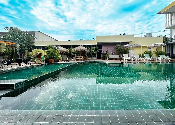 Anantra Pattaya Resort