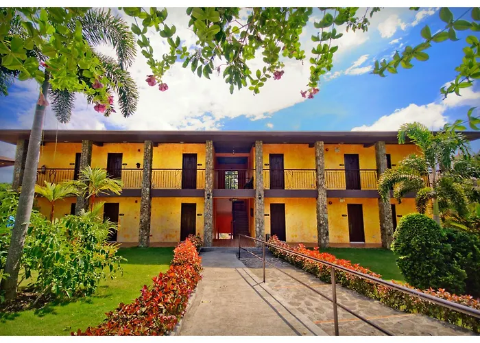 Flushing Meadows Resorts & Playground Panglao