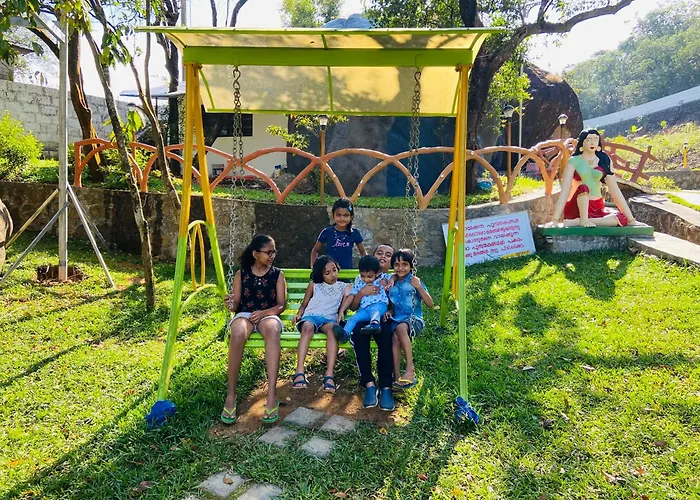 Shisiram-Italian Luxury Cottage Tabor Hills Resort Vagamon