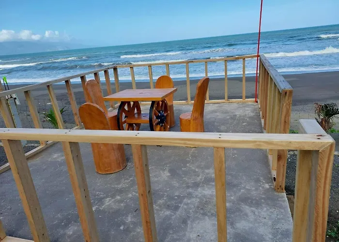 Costa Alora Beach Resort Dingalan