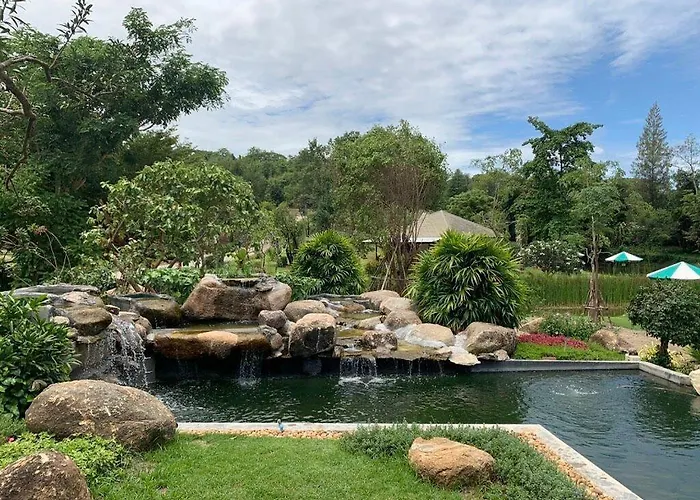 Greenfield Valley Fishing Resort Hua Hin