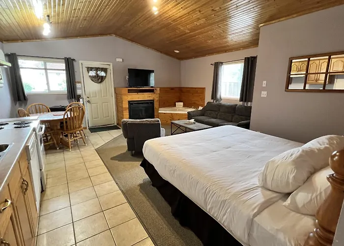 Saga Resort Wasaga Beach