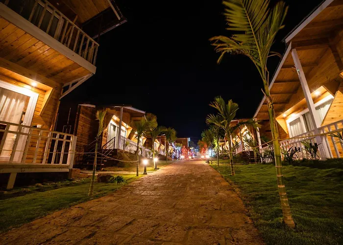 Dallas The Beach Front Resort Old Goa