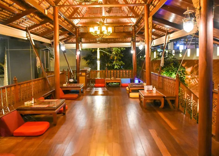 Sugar Hut Resort & Restaurant Pattaya