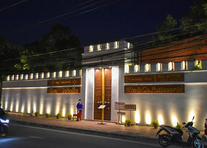 Sugar Hut Resort & Restaurant Pattaya