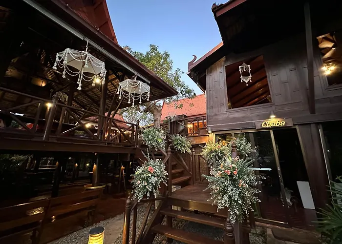 Sugar Hut Resort & Restaurant Pattaya