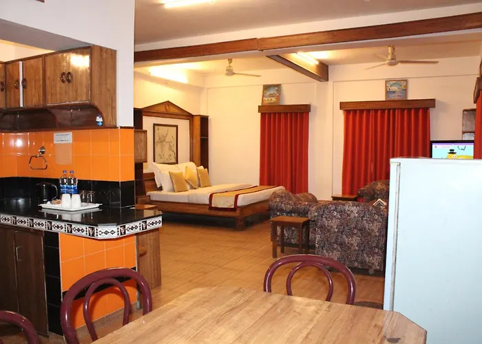 Hotel Birds View Kasauli