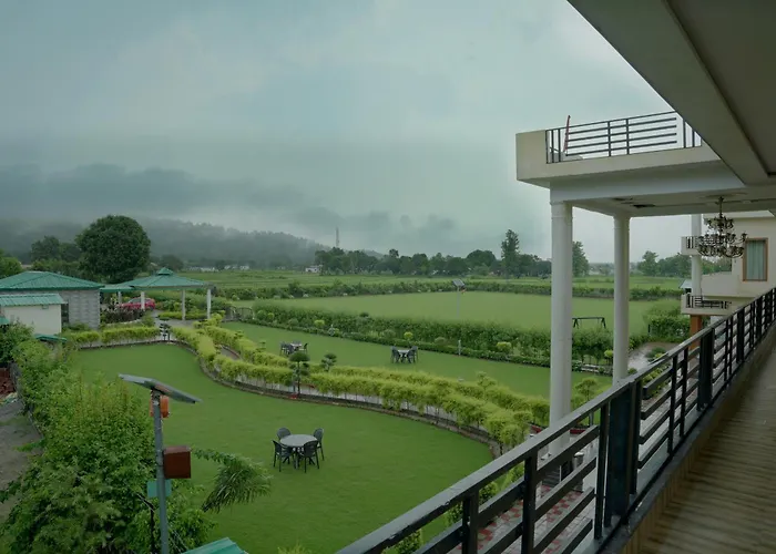 Vasant Corbett Resort Ramnagar 