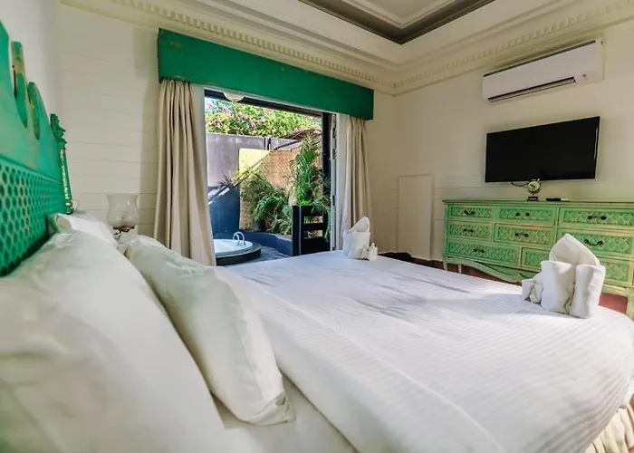 Casa Wave'S Edge Hotel Vagator