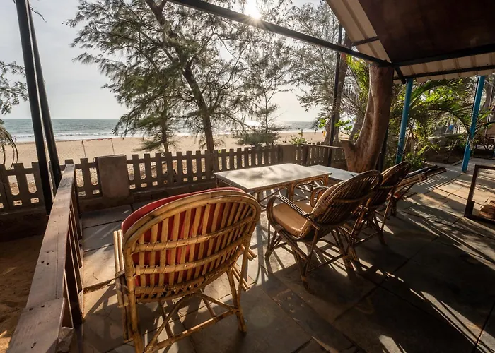 Peace Garden Beach Resort Canacona