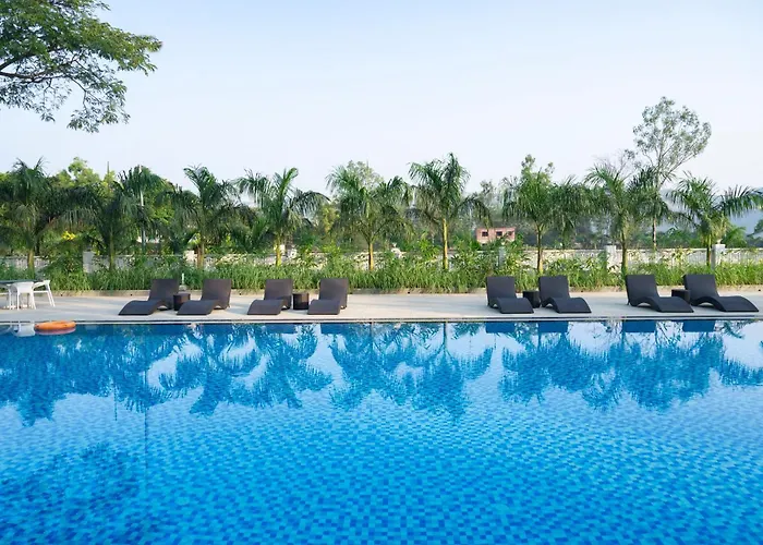 Sterling Stolen Heaven Lonavala Hotel