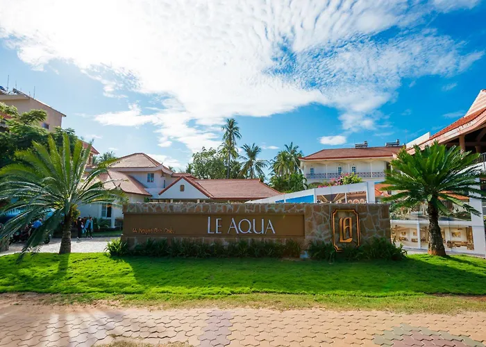 Le Aqua Resort & Spa Phan Thiet - Swiss Village Resort & Spa Mui Ne