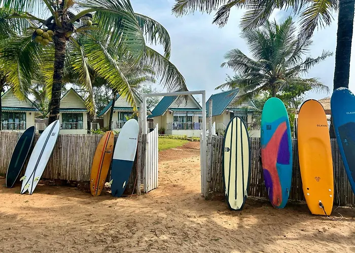 S2 Beach Cottages Morjim