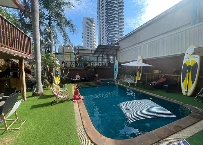 Smokers Resort Pattaya