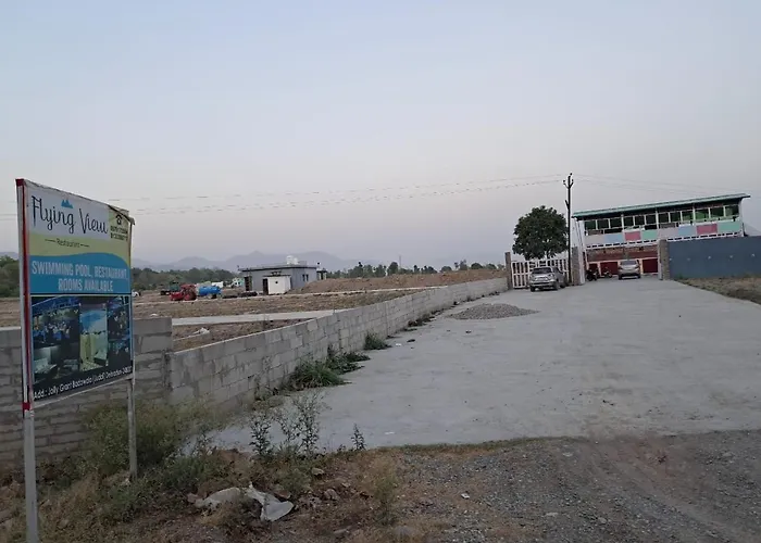 Flying View Resort And Restaurant Dehradun