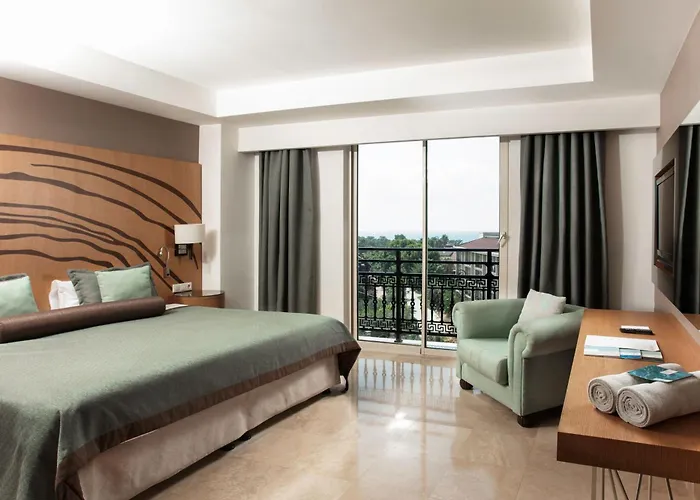 Hotel Paloma Oceana Side