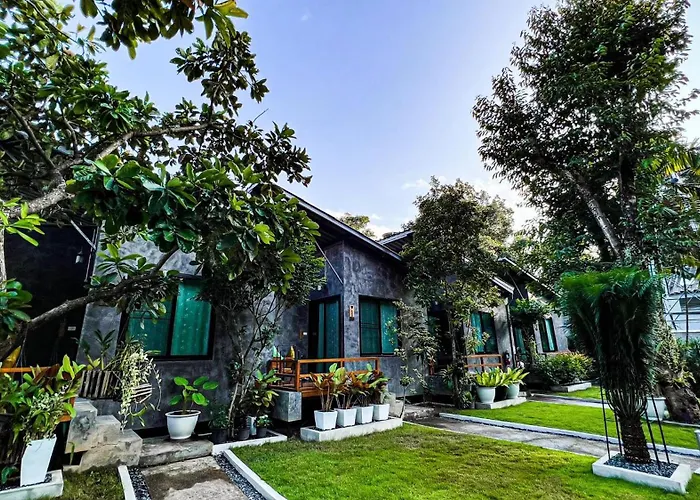Family House @ Pai Hotel