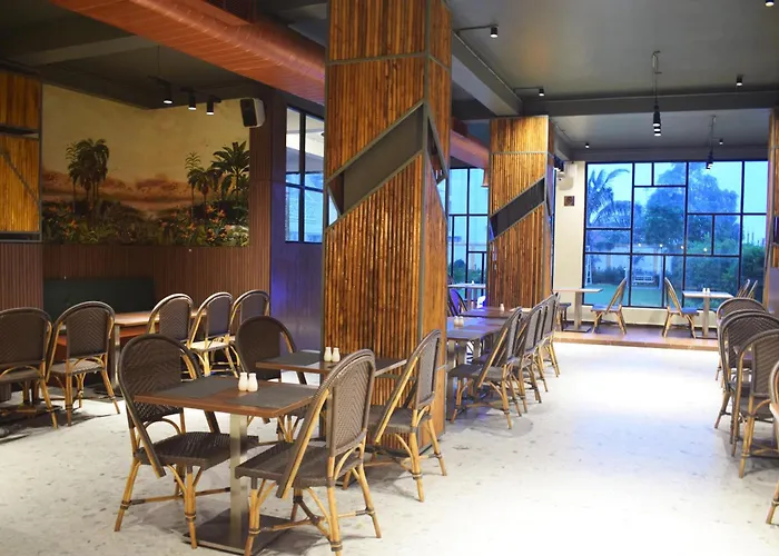 Viceroy Beach And Spa Resort Mandarmani